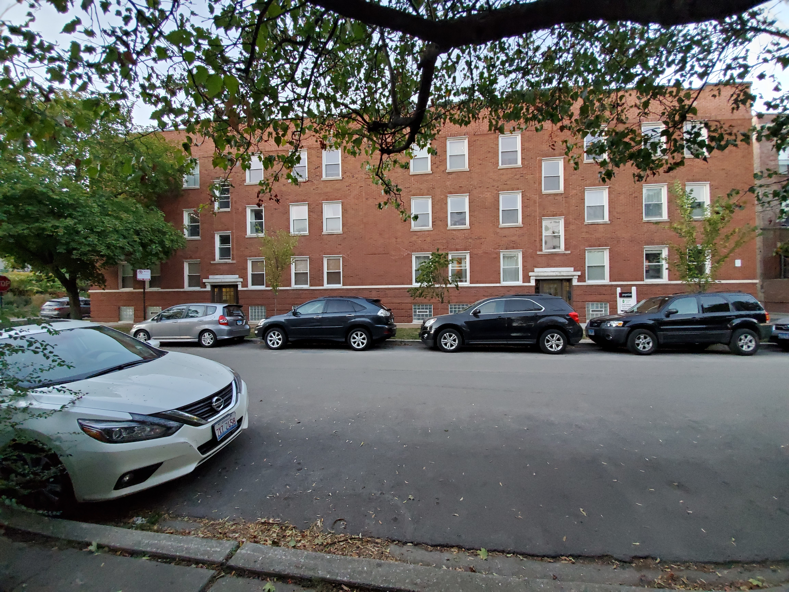 1750 West Rascher Avenue - 1