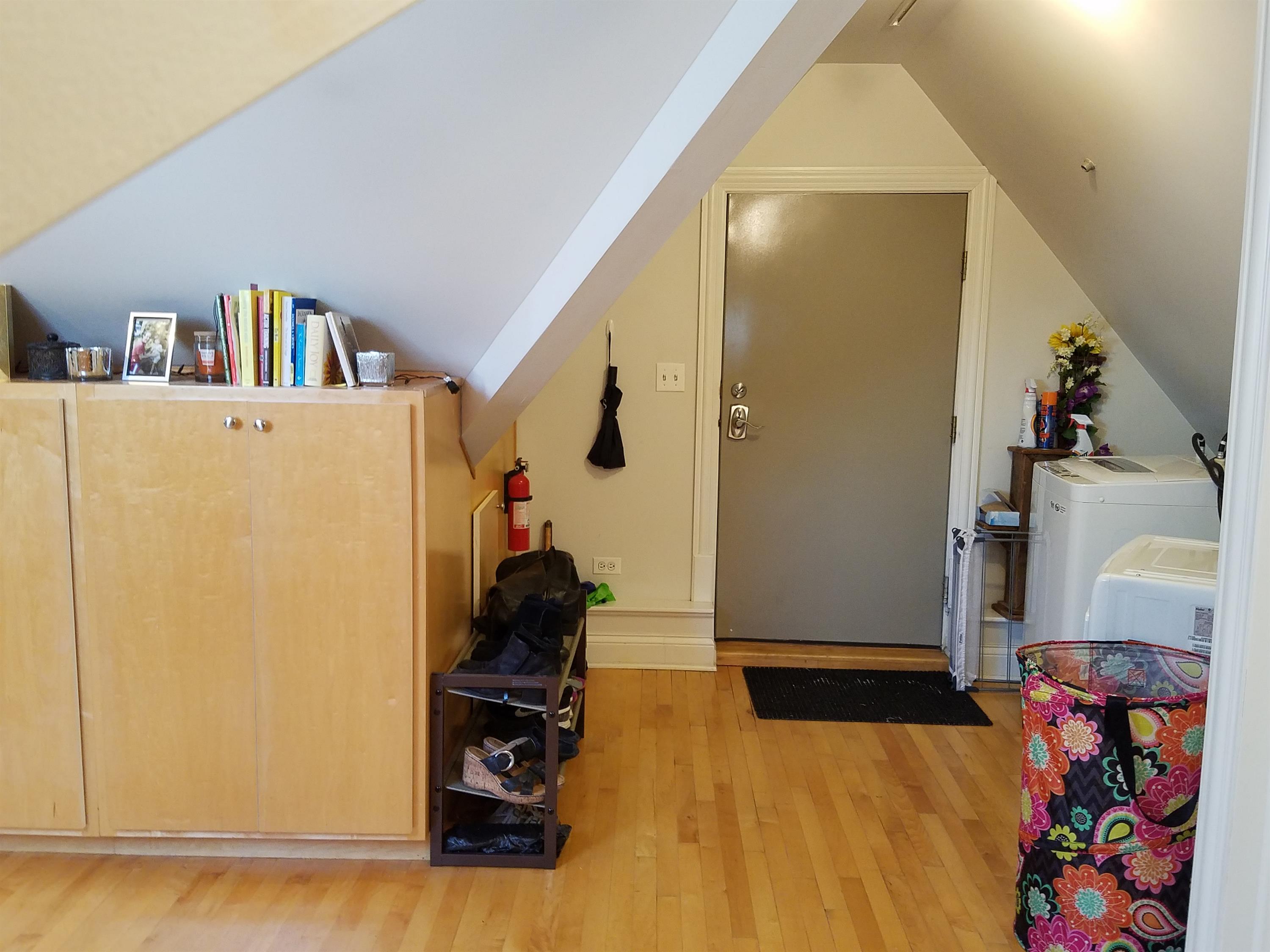 1140 West Wrightwood Avenue - 4